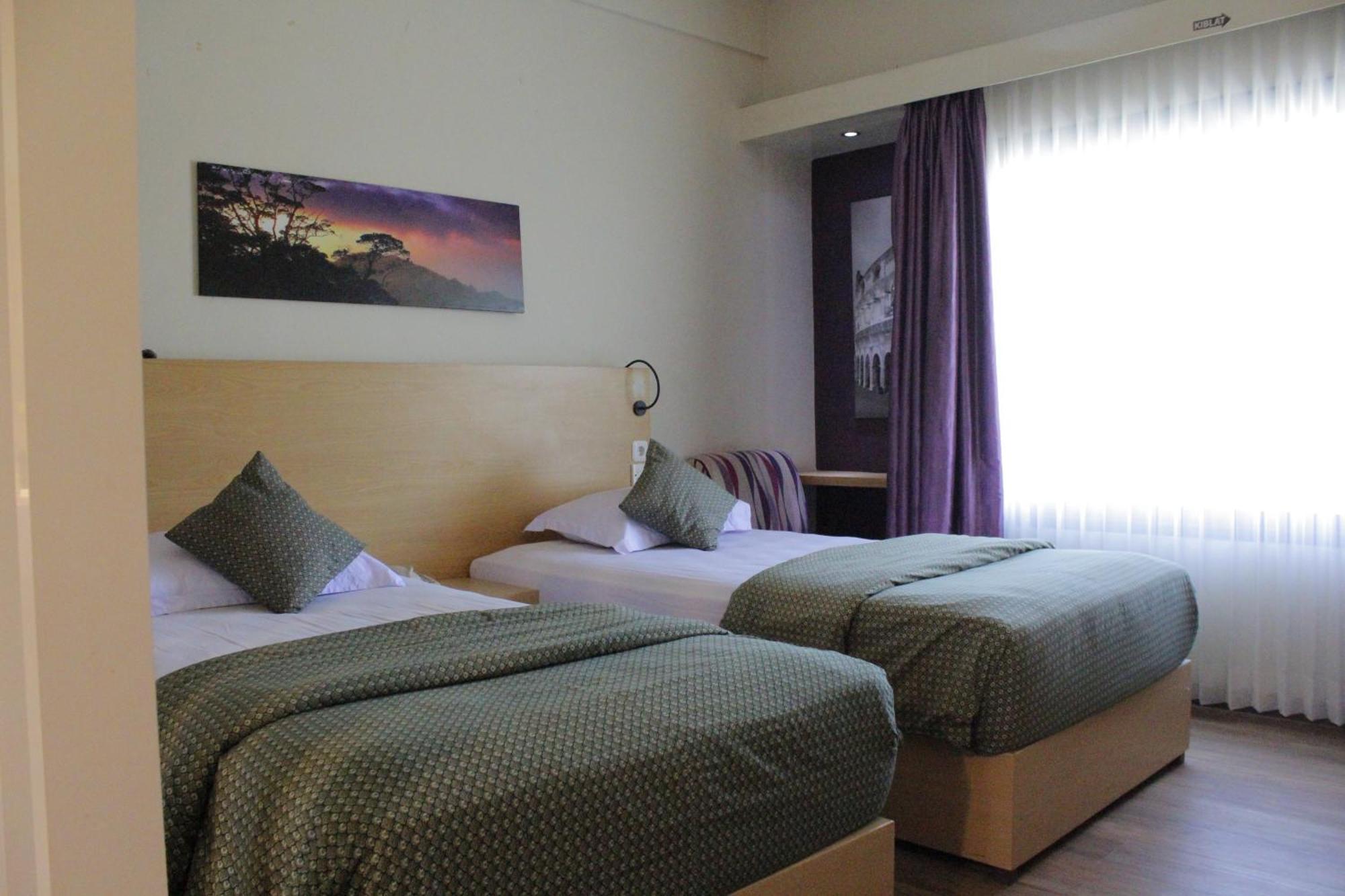 Lux Tychi Hotel Malang Luaran gambar