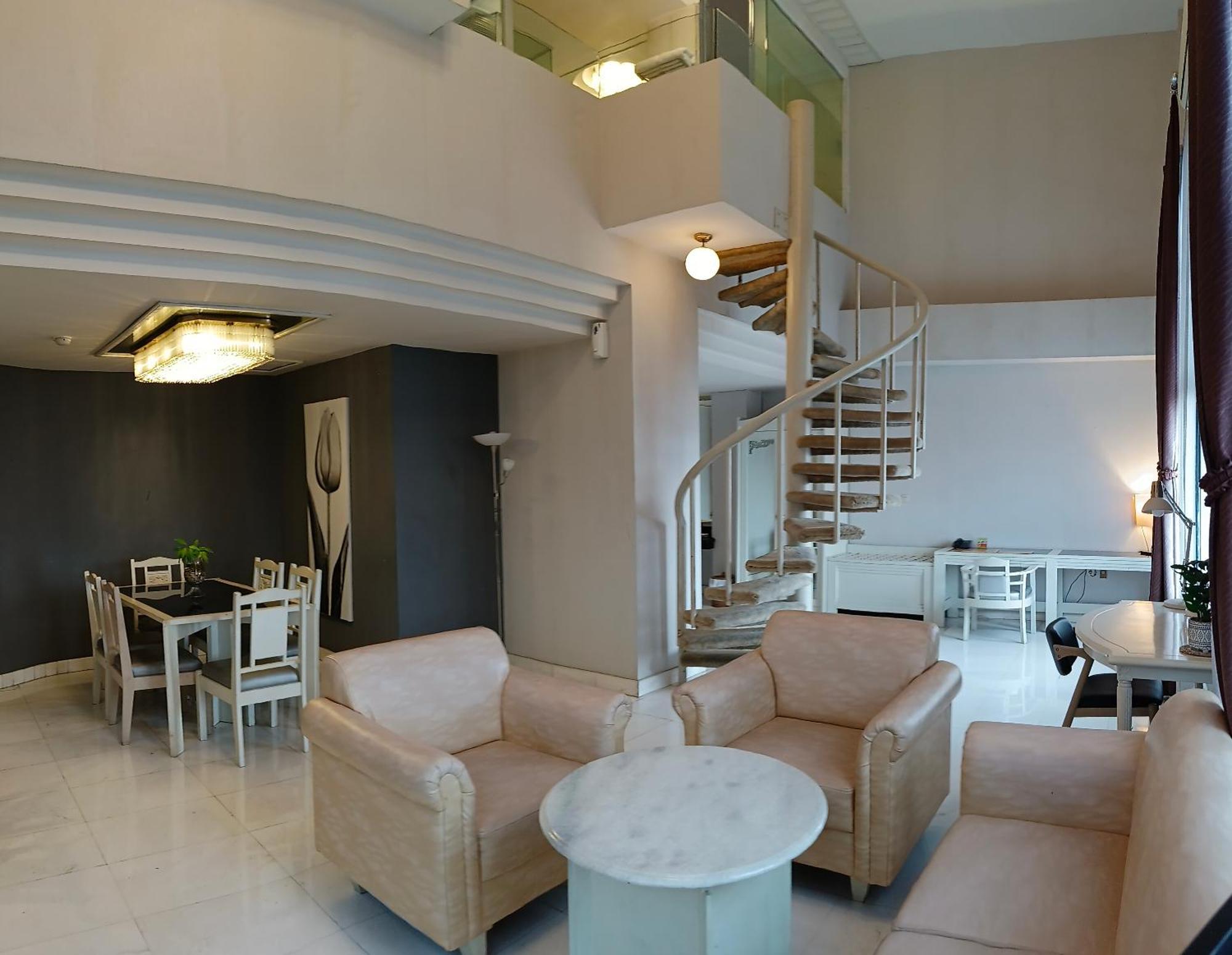 Lux Tychi Hotel Malang Luaran gambar