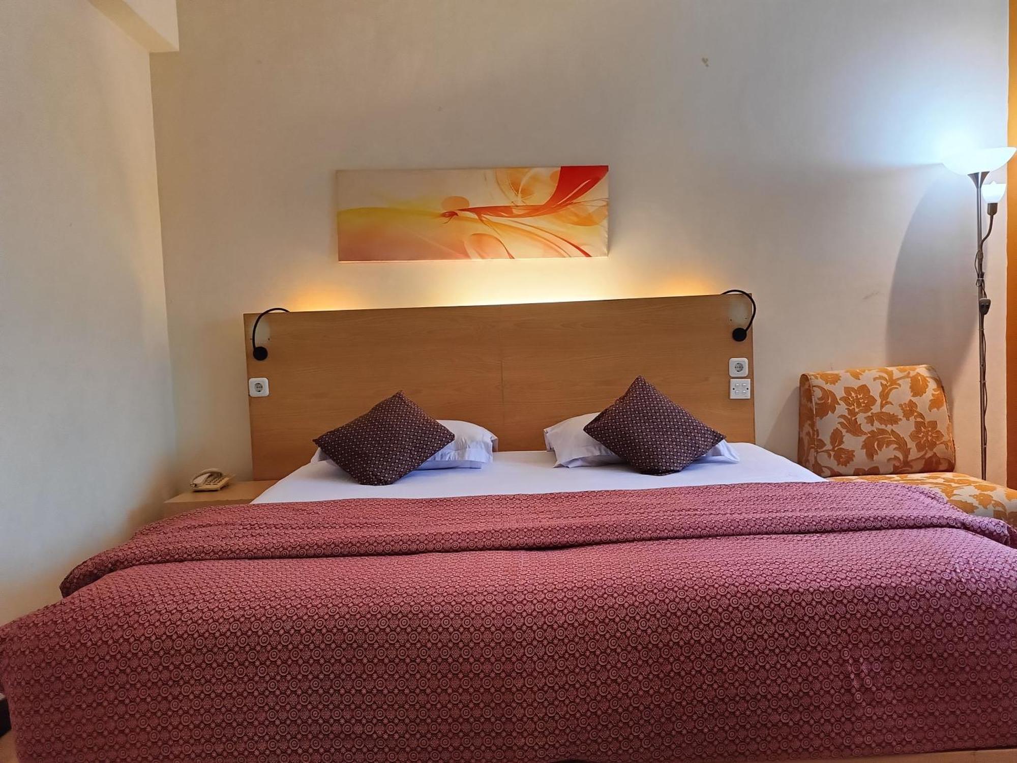 Lux Tychi Hotel Malang Luaran gambar